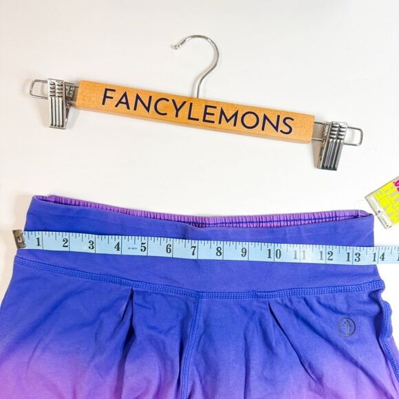 Zumba NWT! Women's Eclipse Shorts in Orchid Purple Ombre - Size S - Picture 6 of 6
